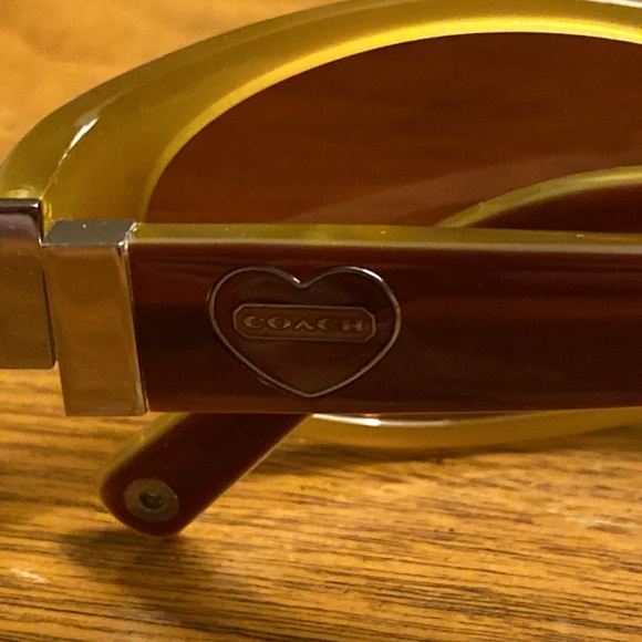 Coach Burgundy & Toffee Sunglasses in Brown Signature C Case - Picture 6 of 15